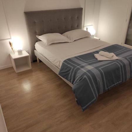 Tres Bel Appartement Avec Grand Jardin, Proche De Paris Vitry-sur-Seine Eksteriør billede